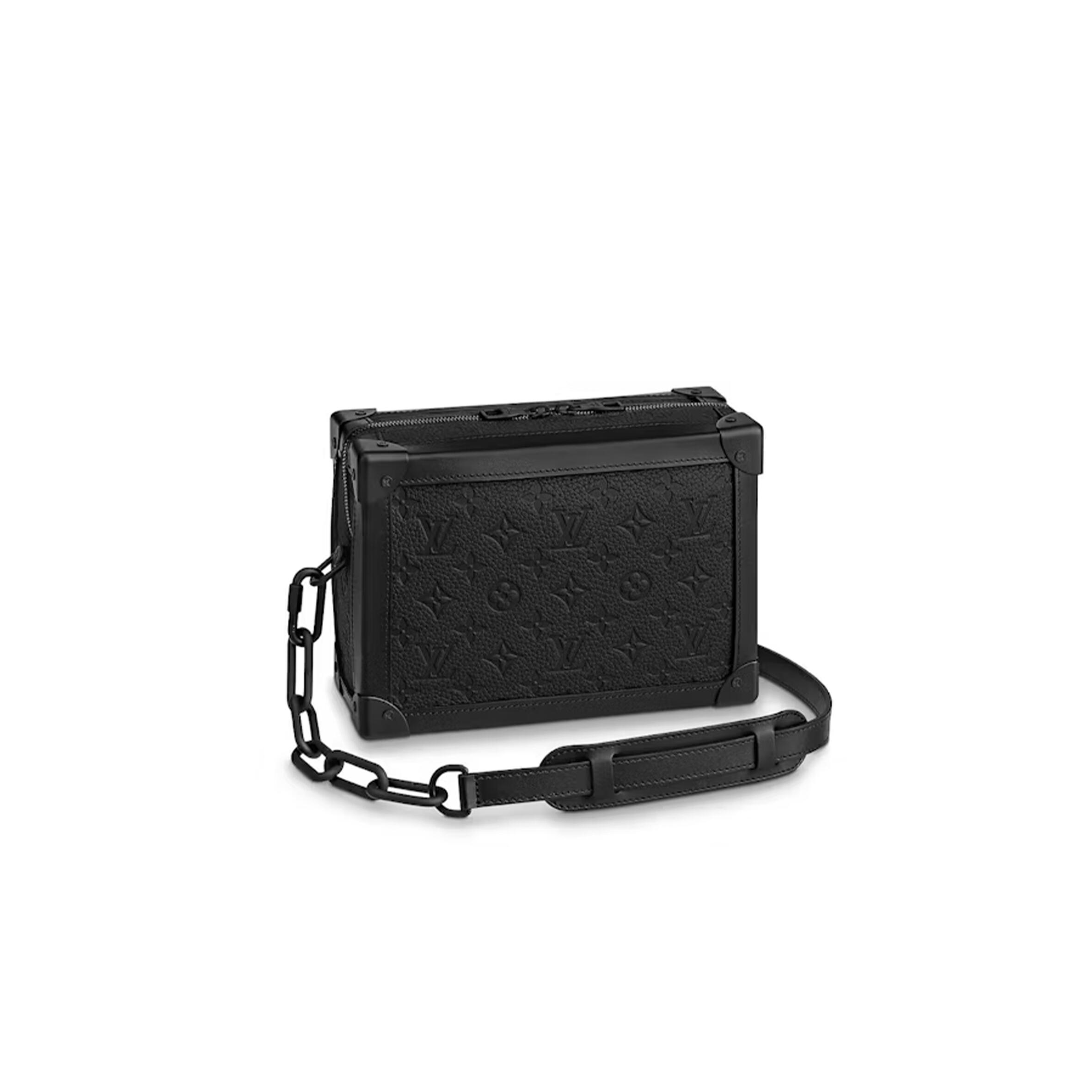 l0vis Vvtt0n master soft trunk m55700 (25*15*10cm)